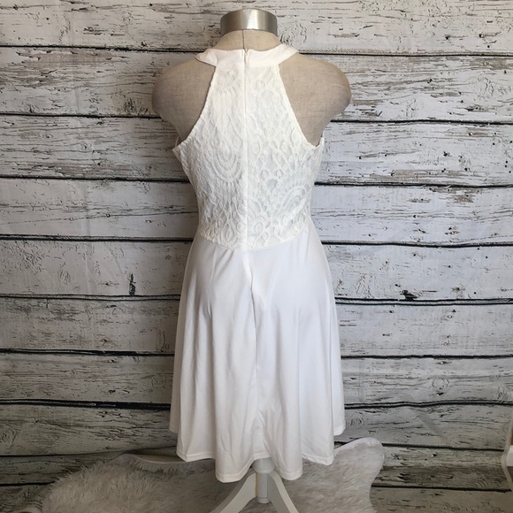 NEW PZZ Beach Floral Lace Halter Neck Dress Size Medium - Picture 6 of 10